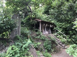 住吉神社（久里浜）の庚申塔｜色んな神社にある庚申塔