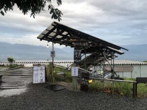 ほったらかし温泉の温泉入口