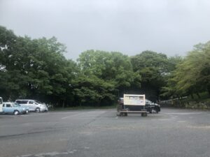 近江神宮の駐車場