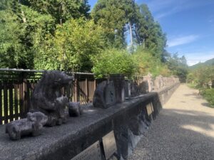 沙沙貴神社の干支巡り