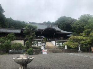 近江神宮の日時計