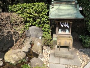 三嶋大社の水神社