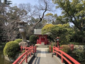 三嶋大社境内の厳島神社