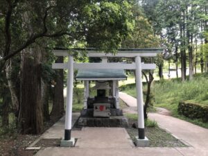 九頭龍の森 白龍神社