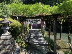 富士山本宮浅間大社の水屋神社