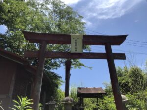佐波波地祇神社境内にある五社稲荷大明神１