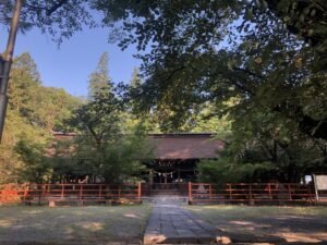大井俣窪八幡神社の拝殿