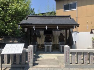 稲積神社の境内社２