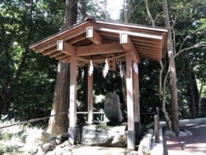 氷川神社の御神水