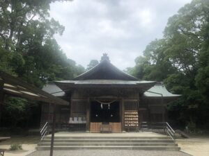 江田神社の拝殿