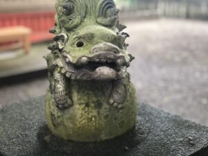 剣柄稲荷神社の狛犬様１