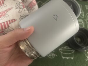 象印スープジャーは口が広くて手が入る
