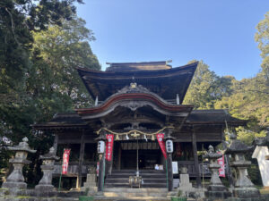 鰐鳴八幡宮の社殿